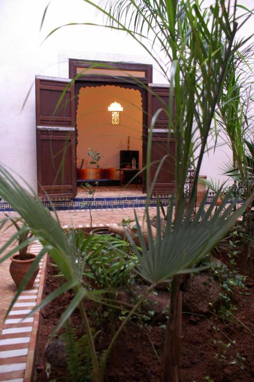 Riad Felloussia Meknès Стая снимка