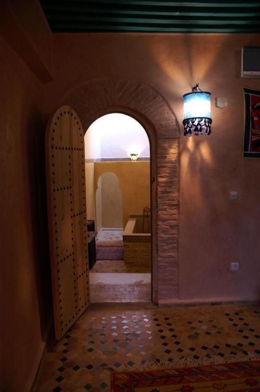 Riad Felloussia Meknès Стая снимка