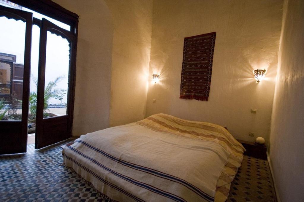 Riad Felloussia Meknès Стая снимка