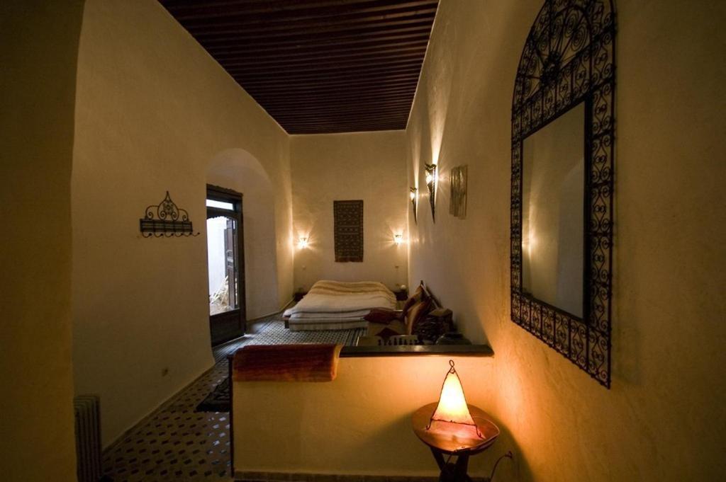 Riad Felloussia Meknès Стая снимка